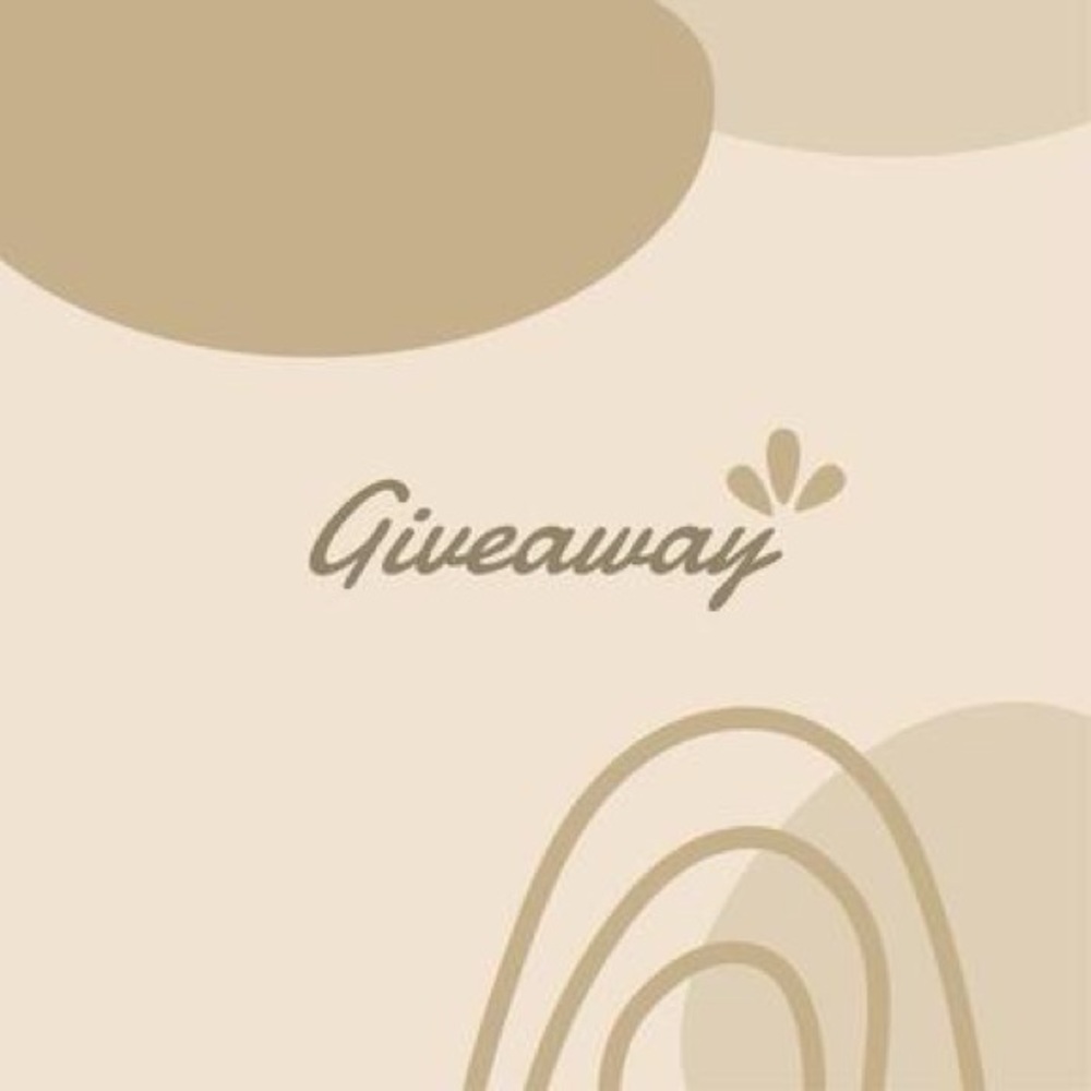 🎁💝GIVEAWAY🎁💝 LIVE SHOW GIVEAWAY + FREE SHIPPING!